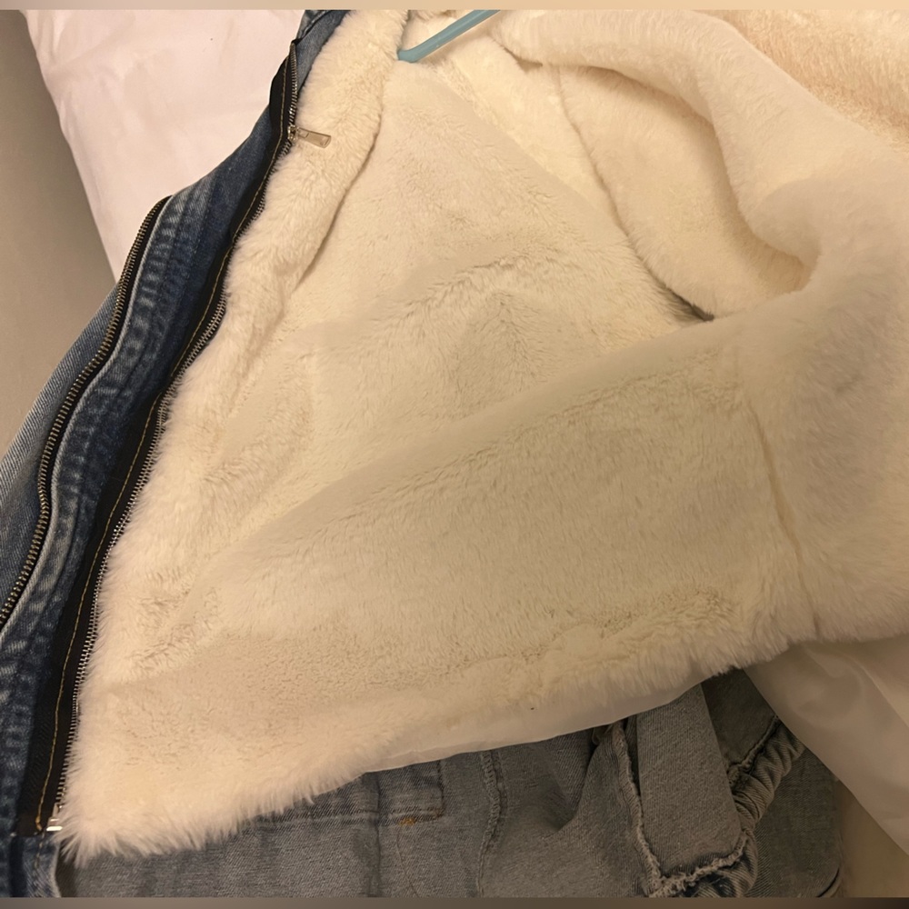 Trendy Coat - image 7